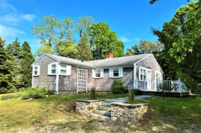 The Seagrove Cottage